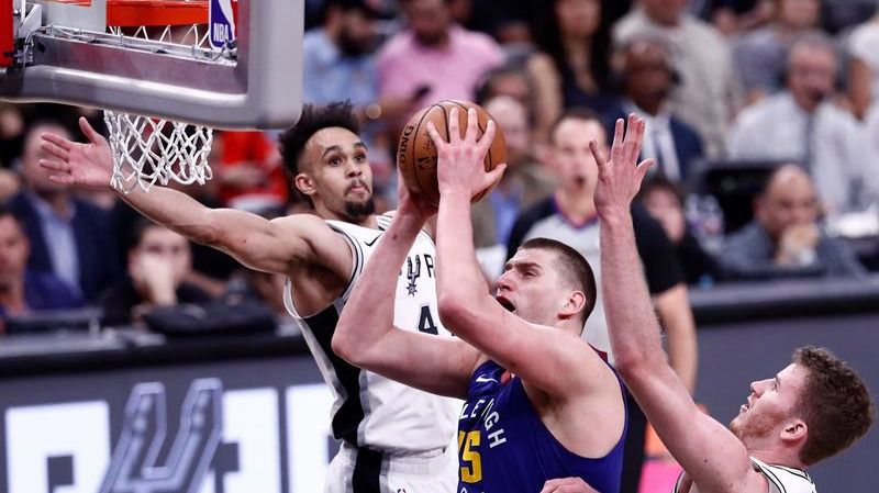 NBA Playoffs. Los San Antonio Spurs se niegan a extinguirse