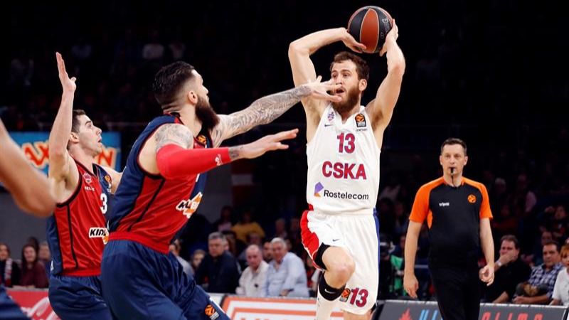 Euroliga. El Baskonia pierde fuelle al final y es eliminado por el CSKA | 83-92