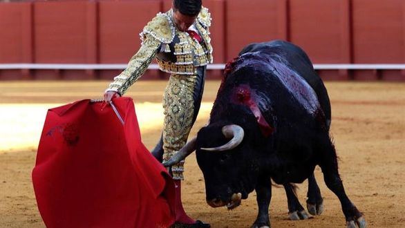 Vuelta al ruedo para la sutileza de Diego Urdiales con afligidos 