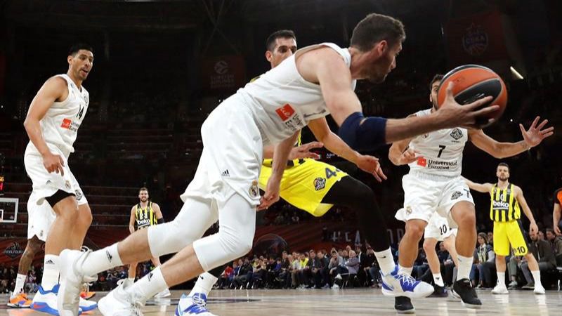 Euroliga. El Real Madrid reacciona ante el Fenerbahce para ser tercero | 75-94