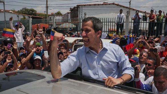 Guaidó tilda de loco a Maduro ante la argucia propuesta por el chavista