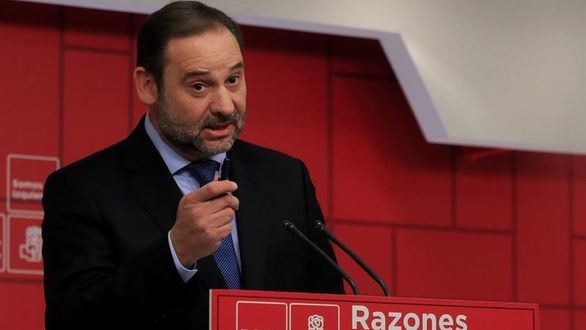 Ábalos se abre a integrar a miembros de Podemos en el Gobierno