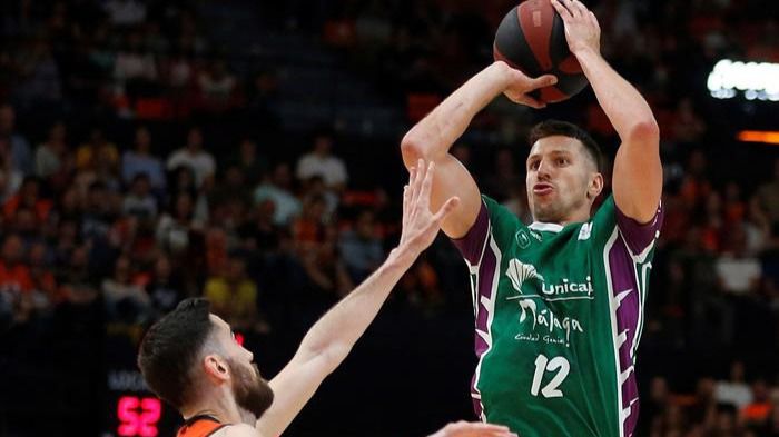 ACB Playoffs. Milosalvjevic sorprende al Valencia y lanza al Unicaja | 78-85