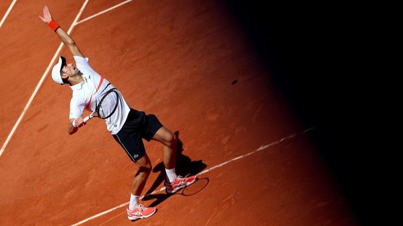 Roland Garros. Djokovic activa su apisonadora y Serena Williams se despide