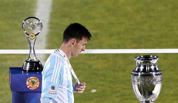 El custodio de la esencia silvestre del fútbol que no consigue descifrar Messi