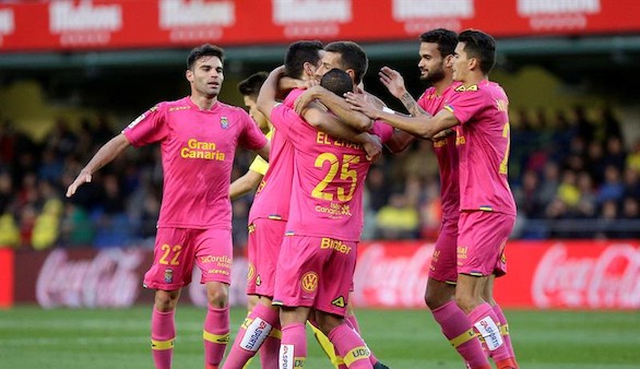 Las Palmas sonríe entre el desasosiego de Getafe, Dépor y Málaga