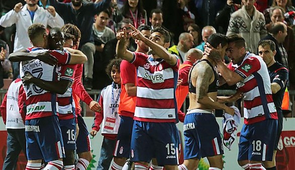 Remontada del Granada ante Las Palmas para seguir fuera del descenso | 3-2