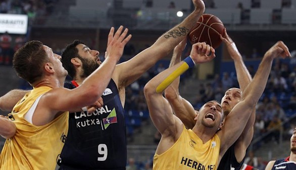 Play-off ACB. El Laboral Kutxa, Real Madrid y Valencia se adelantan