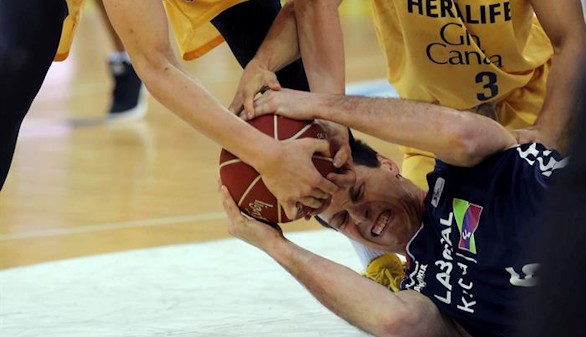 Play-off ACB. Barcelona y Valencia, a semifinales; UCAM y Herbalife fuerzan el tercero