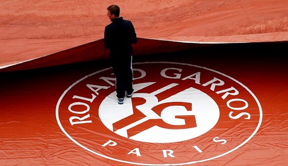 Roland Garros. La lluvia manda al miercoles los partidos de Ferrer, Muguruza, Suárez y Ramos