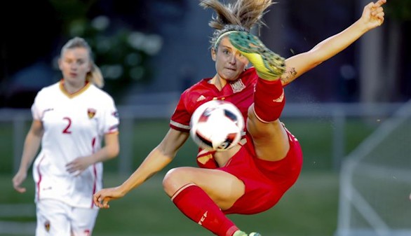 España se homenajea de camino a Europeo femenino | 13-0