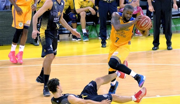 Los favoritos arrancan con victoria en la Liga Endesa