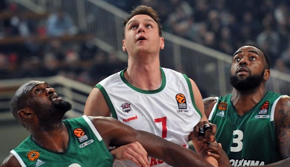 Euroliga. Un gris último cuarto condena al Baskonia ante el Panathinaikos | 69-68