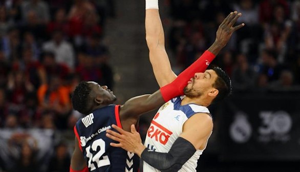 Copa del Rey. El Real Madrid abraza la épica ante Baskonia y jugará la final | 99-103