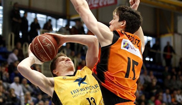 ACB. El Tenerife arrebata el lideato al todopoderoso Real Madrid