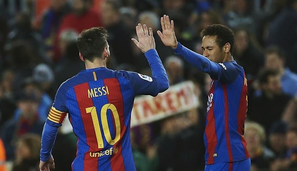 El Barcelona defiende el liderato ante el Celta y bajo la luz de Messi y Neymar | 5-0