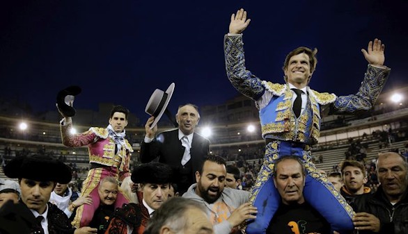 Toros. La juventud y la fartá salvan la feria de Fallas 2017