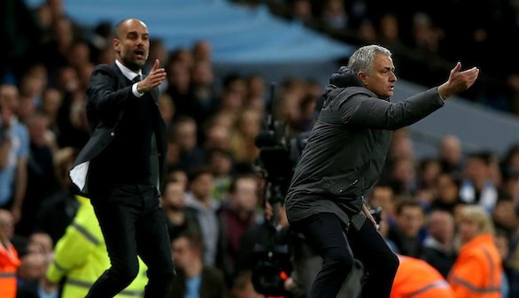 Premier League. Una chilena frustra las aspiraciones de Guardiola y Mourinho