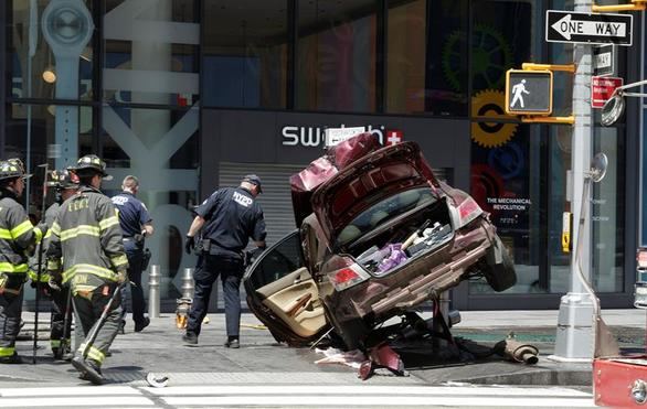 Un muerto y 22 heridos en un atropello en Times Square