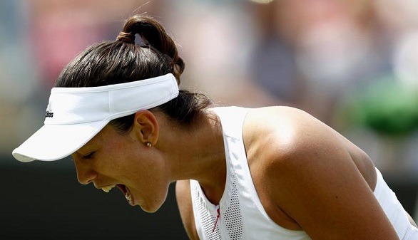 Wimbledon. Muguruza remonta a la número uno y llega a cuartos | 6-4, 4-6 y 4-6