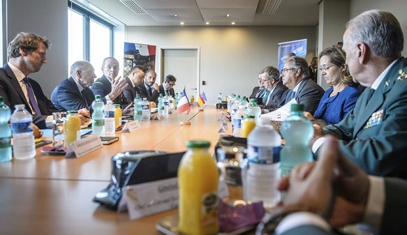 La policía sigue el rastro de los yihadistas por varios países europeos