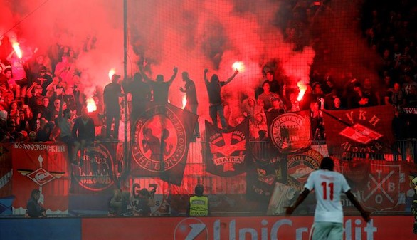Maribor y Spartak empatan en medio de altercados entre aficiones | 1-1
