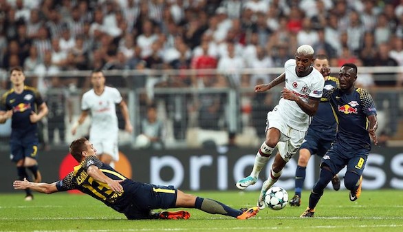 Al Besiktas le vale el primer tiempo para tumbar al RB Leipzig | 2-0