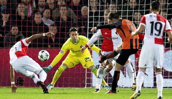 El Shakhtar hunde al Feyenoord y afianza su segunda plaza | 1-2