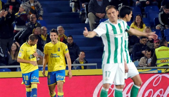 Las Palmas toma oxígeno sobre la inestabilidad del Betis de Setién | 1-0