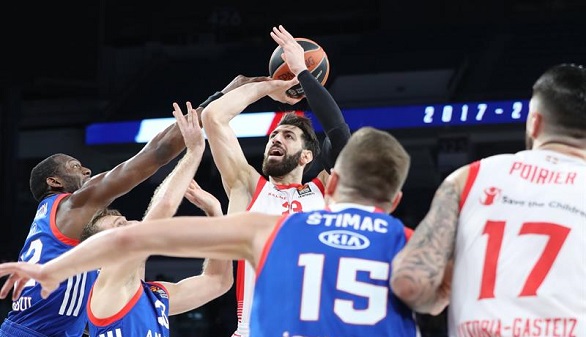 Euroliga. Poirier y Baskonia ganan a Efes sobre la bocina | 81-82