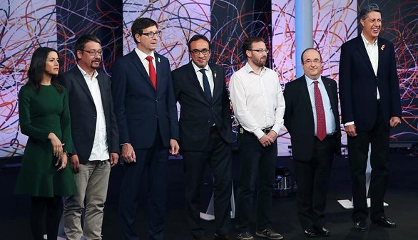 Los pactos centran el último debate de los candidatos al 21D
