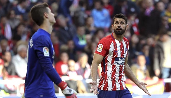 El Atlético erosiona al Athletic y acepta el reto del Barcelona | 2-0