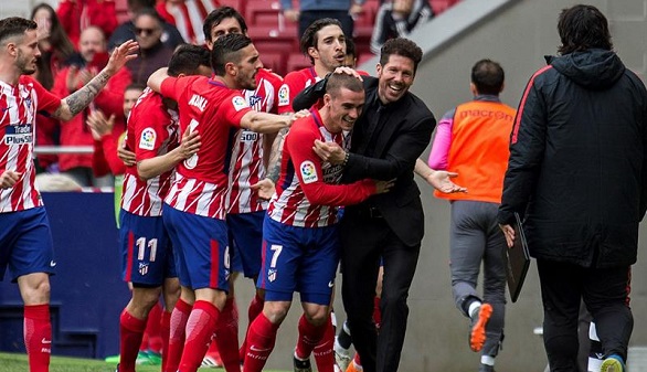Un Atlético serio gana al Levante y presiona al Real Madrid | 3-0