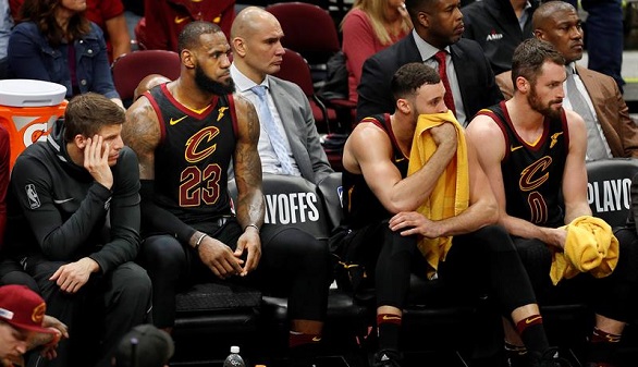 NBA Playoffs. Los Sixers abren arrollando y los Cavaliers de Lebron se estrellan