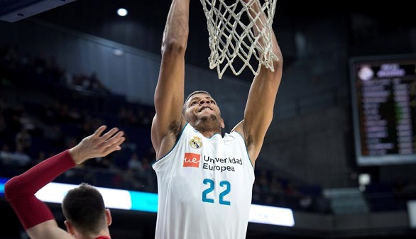 ACB. El Real Madrid arrolla al Baskonia para afinzar su liderato | 101-89