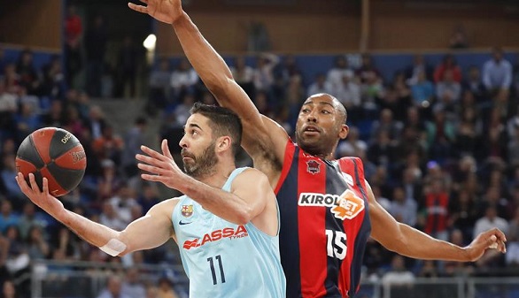 ACB Playoffs. El Baskonia remonta y deja al Barcelona al borde de la eliminación | 85-79