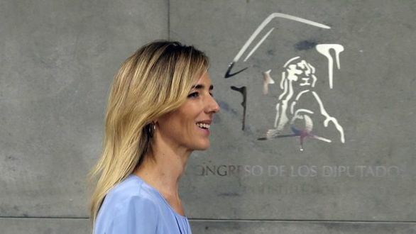 El PP propone un Libro Blanco en Cataluña para fortalecer la presencia del Estado