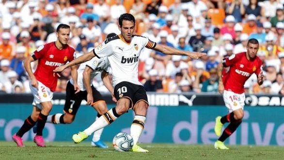El Valencia vence al Mallorca y logró su primera victoria liguera | 2-0