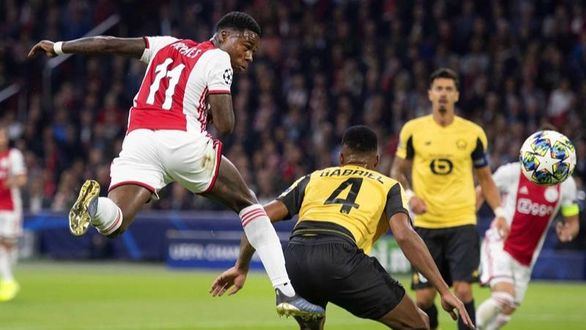 El Ajax retoma donde lo dejó el curso pasado y golea al Lille | 3-0