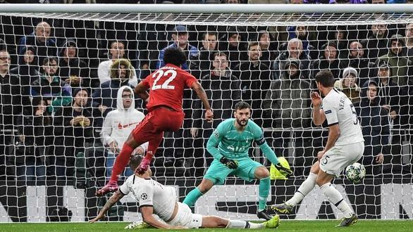 Gnabry le mete cuatro goles al Tottenham y el Bayern atemoriza | 2-7