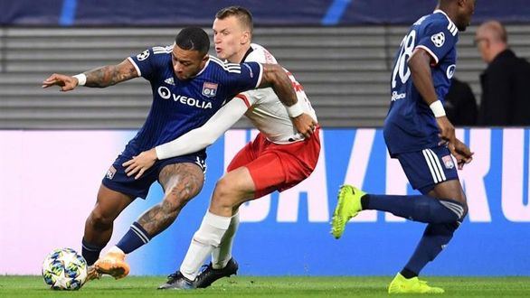 El oficio de un Lyon impío castiga con dureza los fallos del Leipzig | 0-2