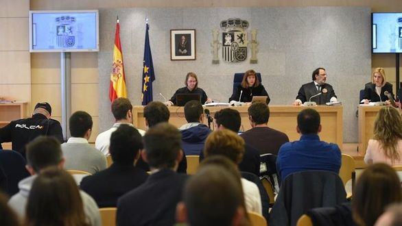 El Supremo rebaja las penas del caso Alsasua a un máximo de 9 años y medio