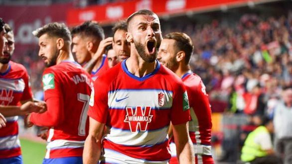 El Osasuna tampoco puede pichar el globo del Granada | 1-0