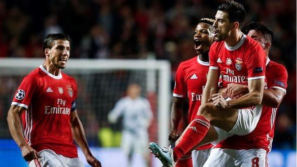 El Benfica vence al Lyon de Rudi García para mantener la esperanza |2-1