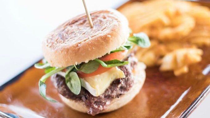 O´Haras: perfecto maridaje de hamburguesas y cerveza en una auténtica taberna irlandesa