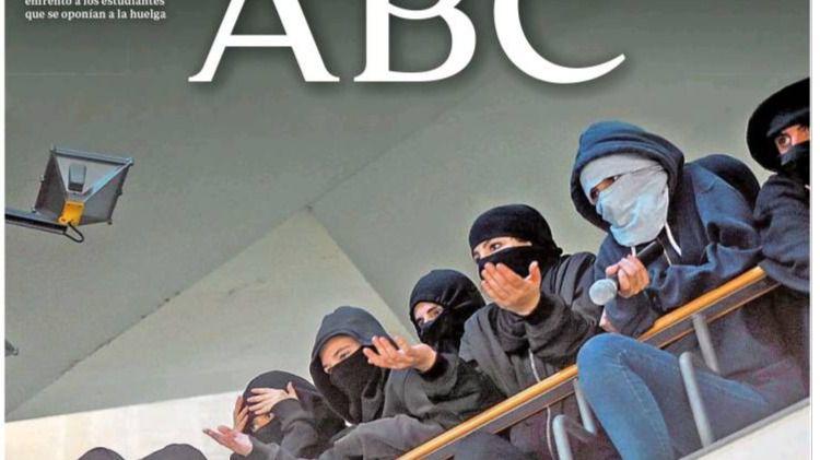 La que le cae a Tezanos en la prensa