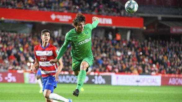 La Real se aúpa hasta el coliderato a costa del Granada |1-2