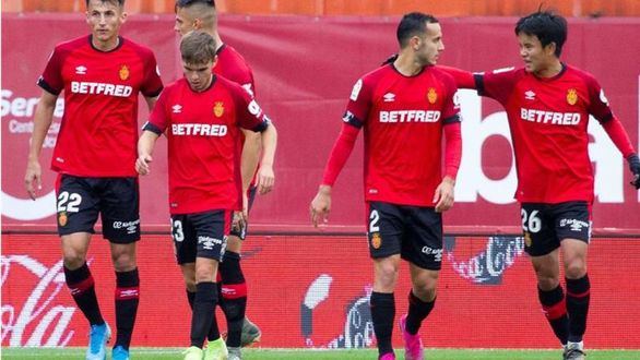 El Villarreal no puede con los penaltis y la magia de Kubo | 3-1