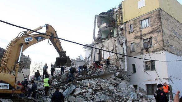Ascienden a 30 los muertos en el terremoto de Albania