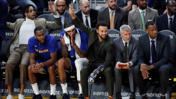 NBA. Los Warriors, de la gloria al último puesto en unos meses
